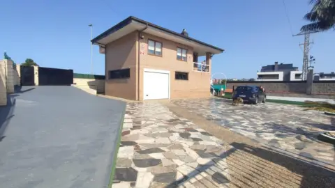 Chalet en calle Bolado