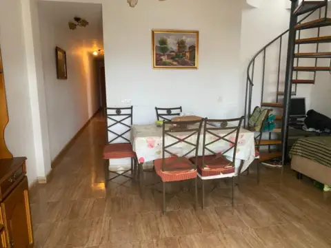 Piso en La Cañadica