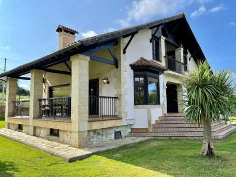Chalet en calle Solorzano