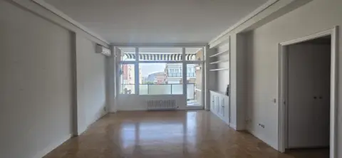 Piso en Bernabéu-Hispanoamérica