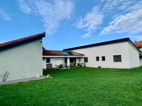 Chalet en Barrio de la Villanueva de San Mamés