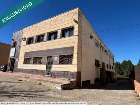 Local comercial en Almansa
