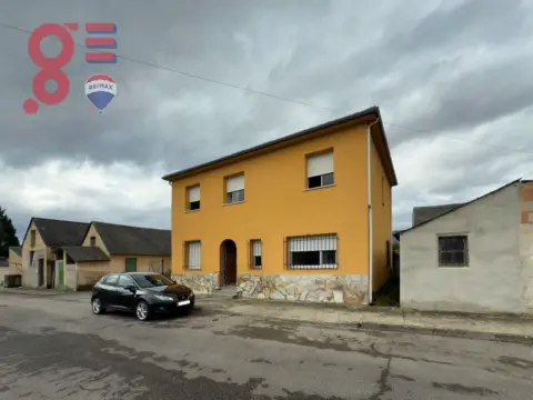Chalet en calle Real, 234