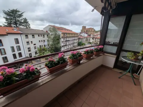 Ático en Plaza de Euskal Herria