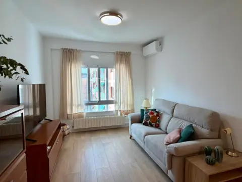 Piso en Carrer de la Marina