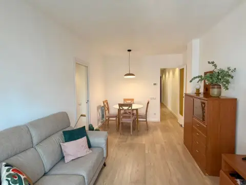 Piso en Carrer de la Marina