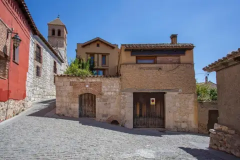 Casa en calle de Tercias, 1