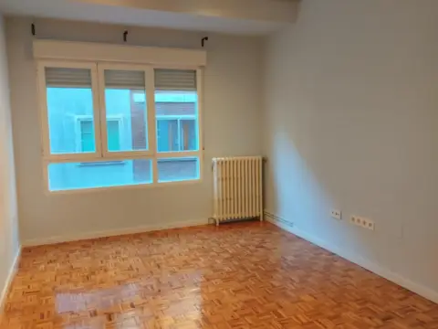 Piso en calle del Perú