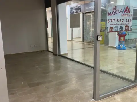 Local comercial en Centro