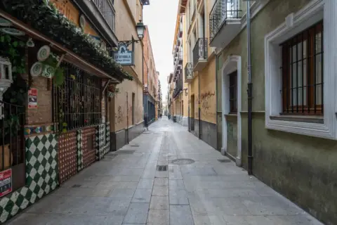 Casa en calle San Miguel Alta, 12