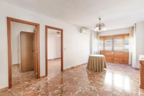 Piso en calle de San Cecilio