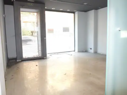 Local comercial en calle de Chile, 58