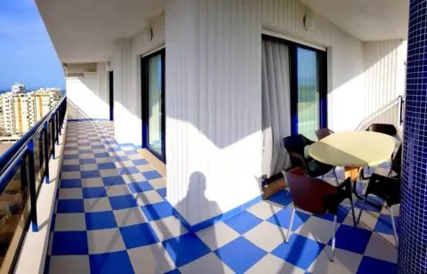 Apartamento en calle del Maestrat, 11