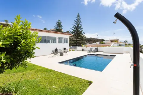 Chalet en calle Orquídea