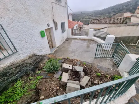 Casa en calle de la Lomica