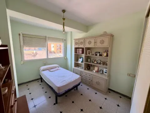 Piso en calle Regocijos