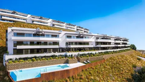 Piso en Nueva Exclusiva Promocion Junto Al Mar y Golf, Calidades, Vistas Al Mar, Garaje y Trastero
