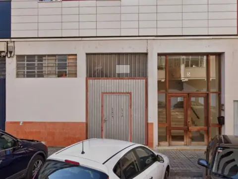 Local comercial en calle de la Virgen del Villar, 5