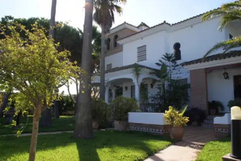 Chalet en 2ª Pista de La Barrosa