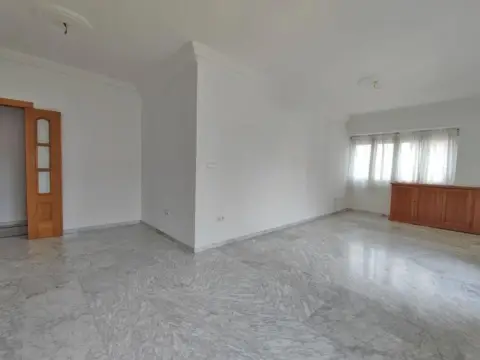 Piso en Camino de Ronda, 74
