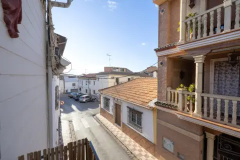 Casa adosada en calle de San Sebastián, 7