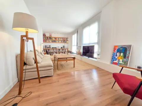 Ático en Parlamento - Torneo