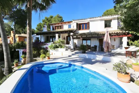 Chalet en Portals Nous-Bendinat