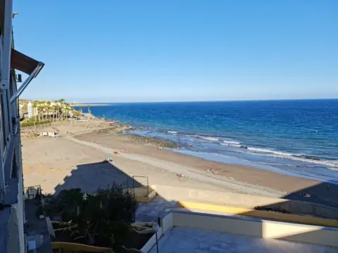 Piso en Plaza de los Hibiscus