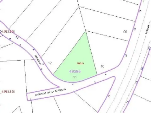 Terreno en Carrer Farigola, 4