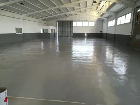 Nave industrial en Riudoms