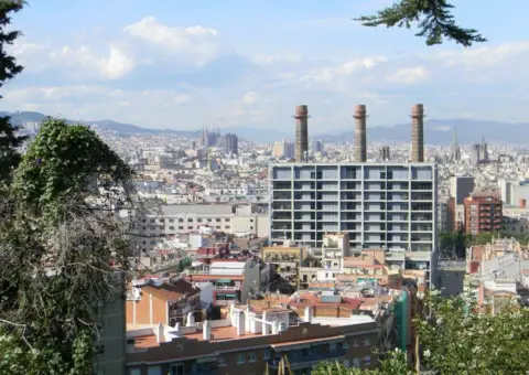 Edificio en El Poble-Sec