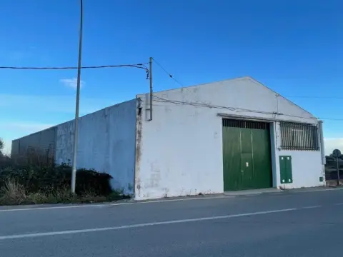 Nave industrial en Alcanar