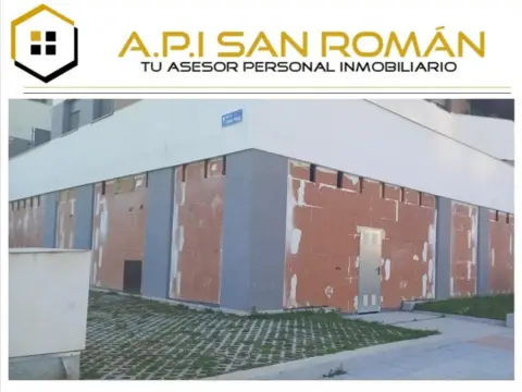 Local comercial en calle Ferenc Puskas, 203