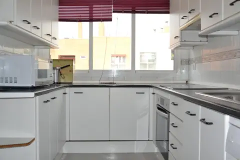 Piso en calle Diego Angulo Iñiguez, 9