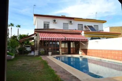 Casa pareada en Espartinas