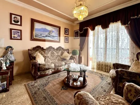 Piso en calle Infanta Isabel