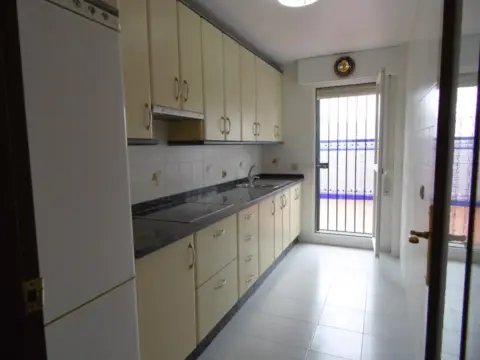 Piso en calle de la Raya Real