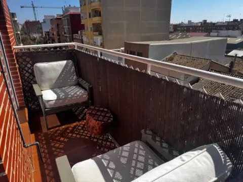 Piso en calle de San Carlos