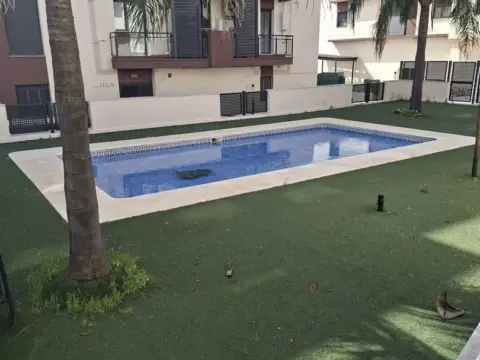 Ático en calle Hermanas Mirabal