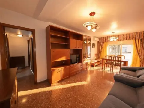 Piso en calle del Litógrafo Pascual y Abad