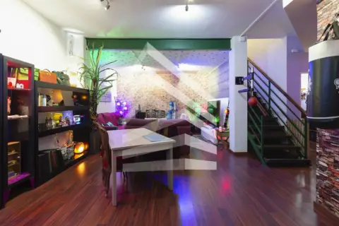 Piso en Plaça de Comas