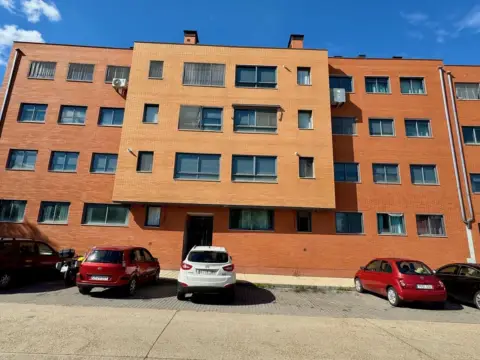 Piso en Camino Hornillos