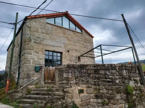 Rustic house in calle Padre Eiján, 23