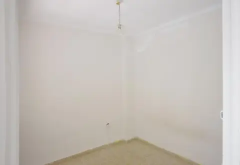 Piso en calle San Antonio de la Barquera