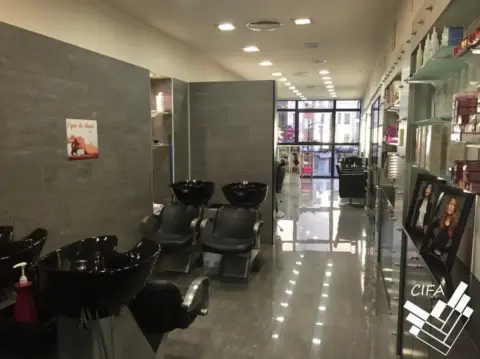 Local comercial en Carrer del Pilar