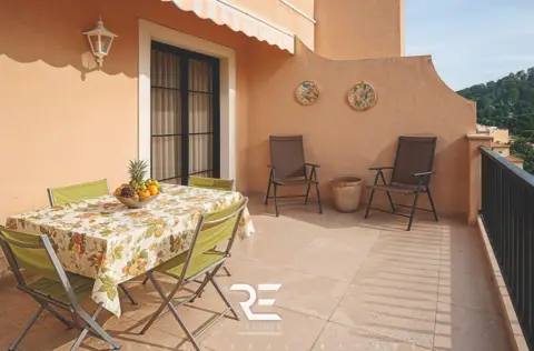 Casa adosada en Centro