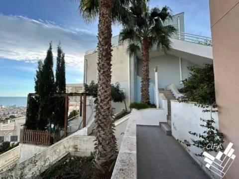 Piso en Avenida de Holanda