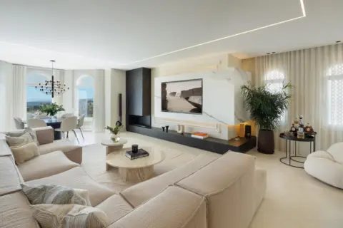 Ático en Jardines Colgantes