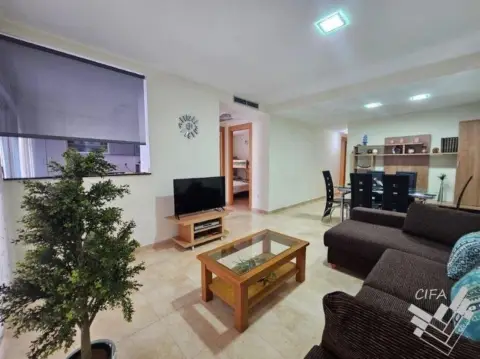 Piso en calle Garbí