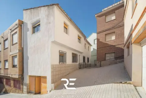 Casa en Alborache